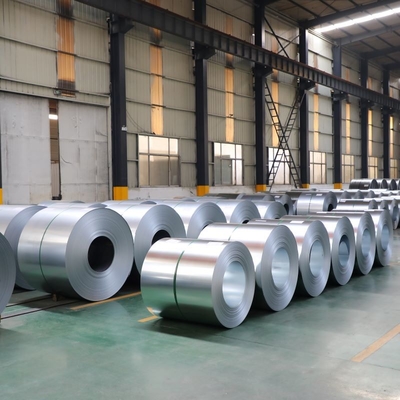 DX54D Aluzinc Galvalume Steel 600mm-1250mm بناء لفائف الصلب المدرفلة على البارد