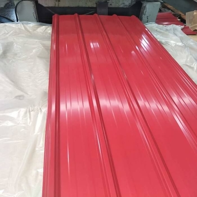 30-275g / M2 لوح تسقيف مطلي بالألوان 600-1100 مم سقف معدني أبيض مموج