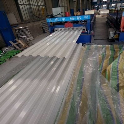 0.4mm-3.0mm سمك ورقة تسقيف PPGI المجلفن المموج 600mm-1250mm العرض