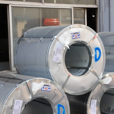 Z275-Z600 GL Steel Coil Z30-150g / M2 لفائف الصلب Galvalume مقاومة عالية للتآكل