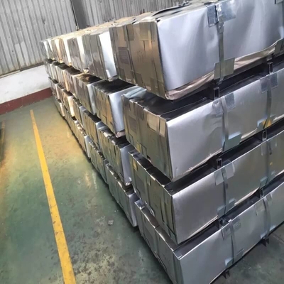 25Mt Galvalume الصفائح المعدنية 600-1500mm ورقة Aluzinc الصلب