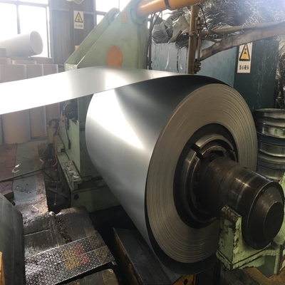 DX51D Z275 Z350 لفائف الصلب المجلفن بالغمس الساخن 0.02 مم مطلية بـ PE الصلب بالكامل